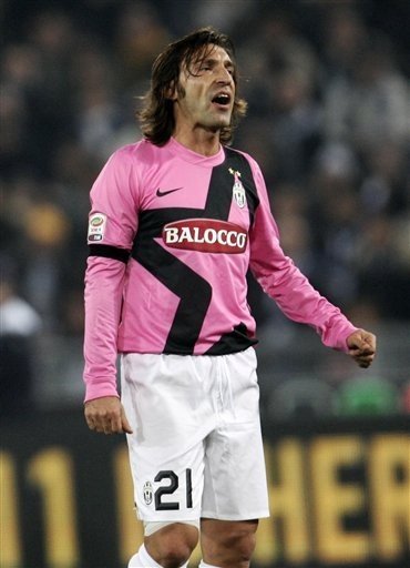 4-0登顶意甲！劳塔罗80米奔袭破门，齐沃拯救2大弃将，唯独他救不了（4-0领跑意甲！劳塔罗80米长途奔袭破门，齐沃激活两大弃将，却独救不了他）