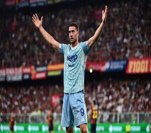 谢文能：感谢一年来支持球队的所有人，谢谢你们的支持和陪伴（谢文能：向所有支持球队的人致谢，感激这一年的陪伴与支持）