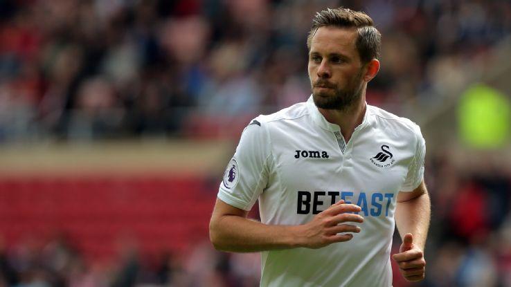 利物浦上次英超主场输三球还是21年2月，当时1-4不敌曼城（利物浦英超主场上次净负三球要追溯到2021年2月，当时1-4负于曼城）