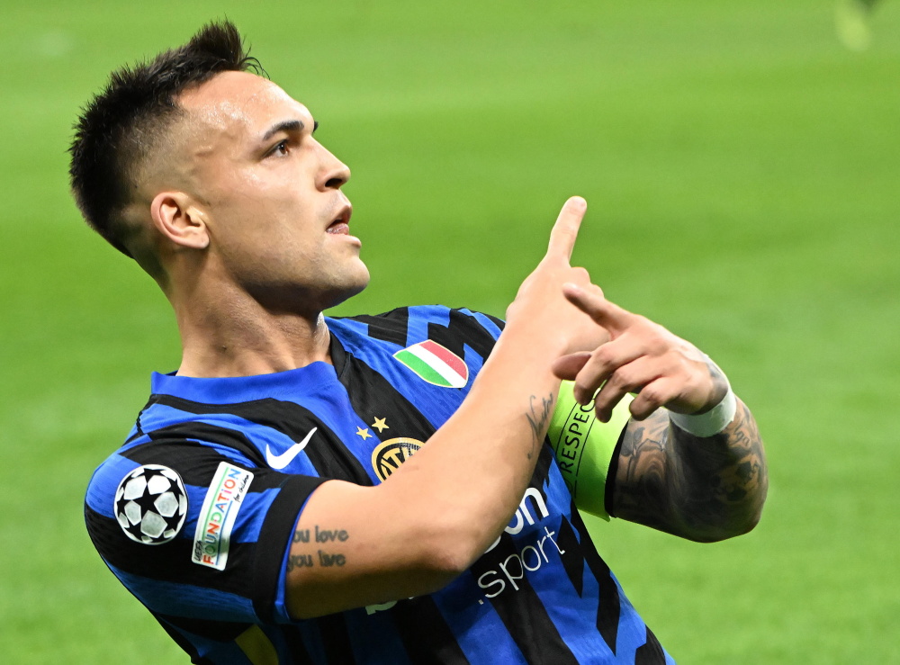 创造历史！新加坡队史首度以非东道主身份打入亚洲杯正赛（队史突破：新加坡首次以非东道主身份晋级亚洲杯正赛）