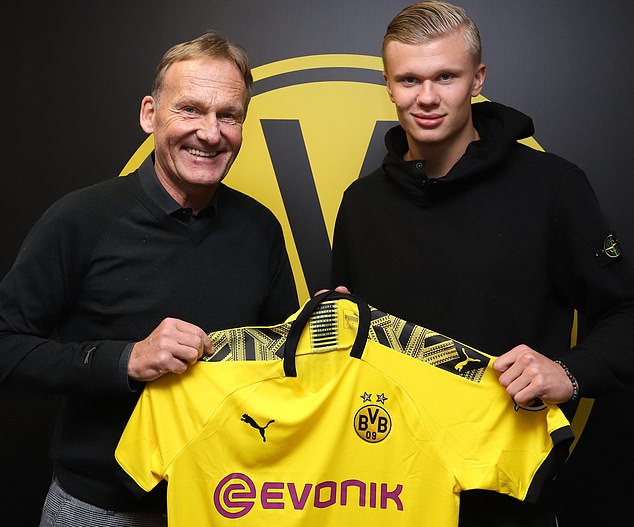 2米门将发展不顺，护照收集者冉冉升起：阿森纳法国小将发展