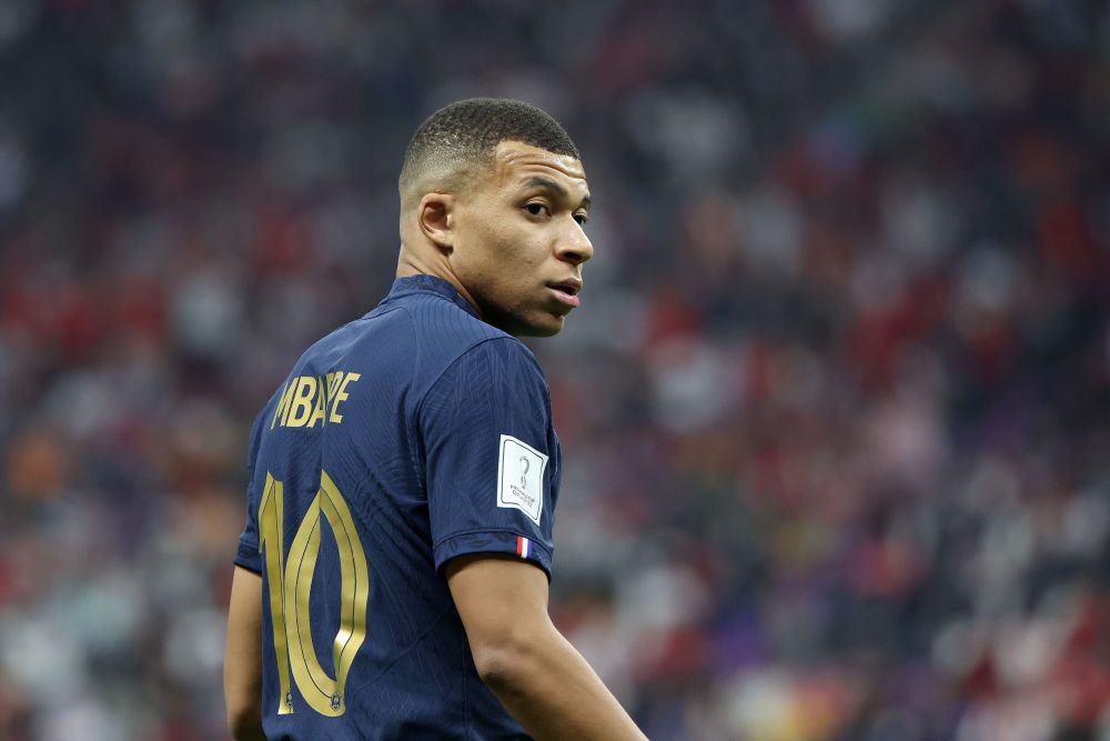 苏媒：苏超盐城队11月28日开启球员选拔，有大量职业球员参与（苏媒称苏超盐城队11月28日启动选拔，众多职业球员参与）