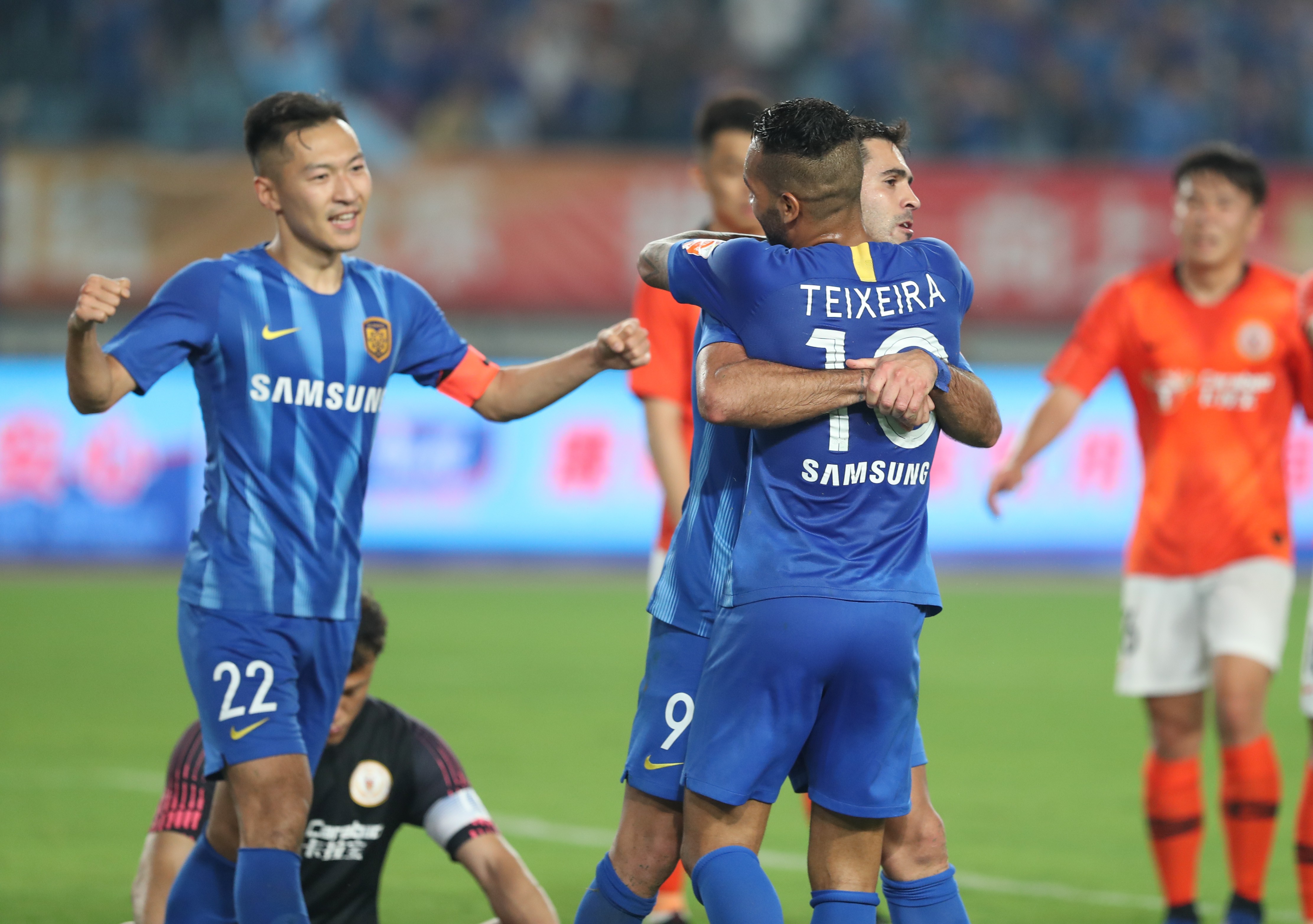 皮耶罗：世界杯的新赛制会受到欢迎，相信到时候会有惊喜（皮耶罗看好世界杯新赛制：有望受欢迎，届时或带来惊喜）